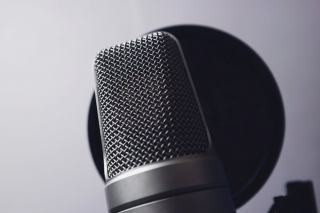 Podcasts et radio : les émissions à écouter en 2025